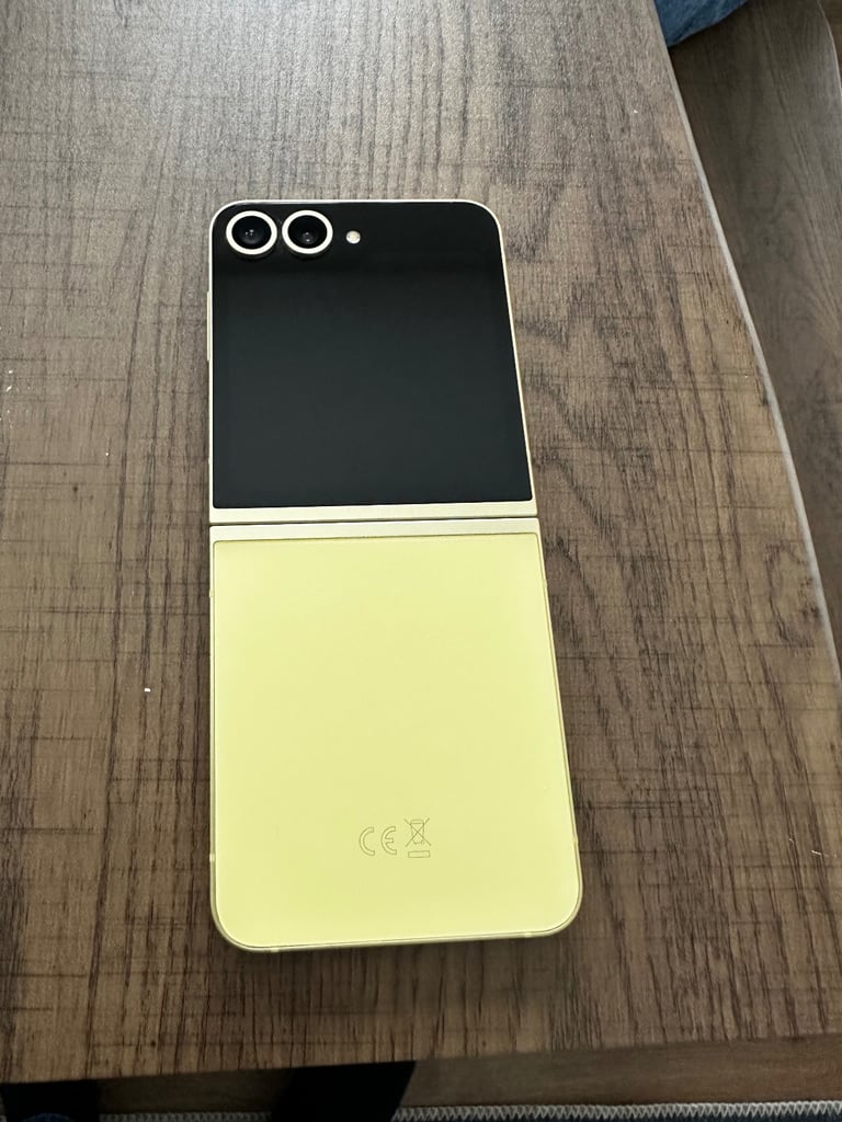Samsung z flip6