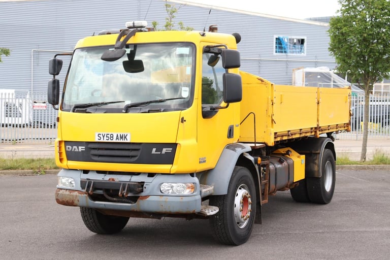 DAF LF55 220 4X2 DROPSIDE STEEL INSULATED TIPPER (2008)