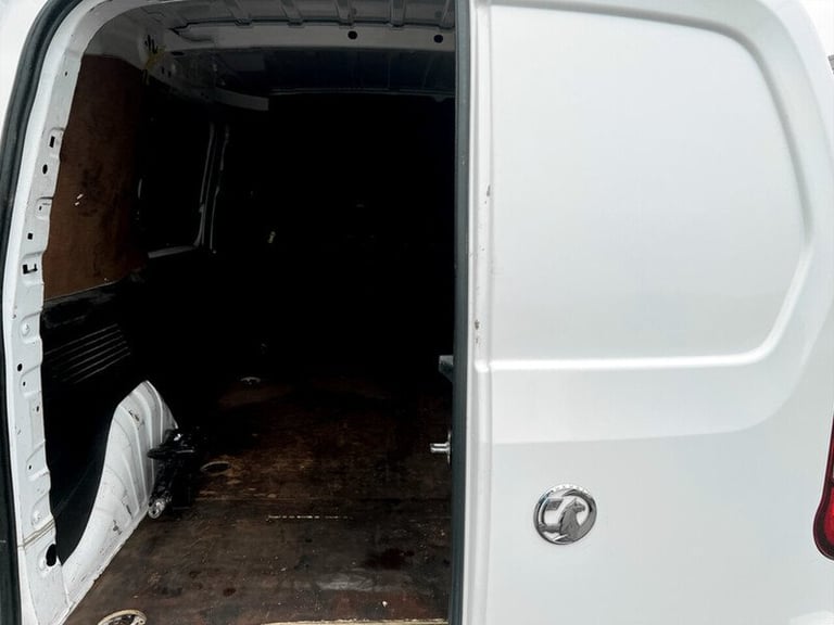 2021 Vauxhall Combo Turbo D 2300 Sportive Panel Van Diesel Manual