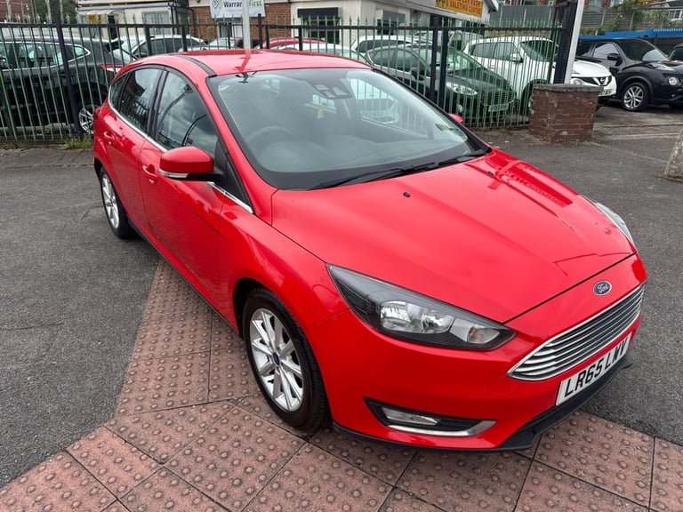 2015 Ford Focus 1.0T EcoBoost Titanium Euro 6 (s/s) 5dr HATCHBACK Petrol Manual