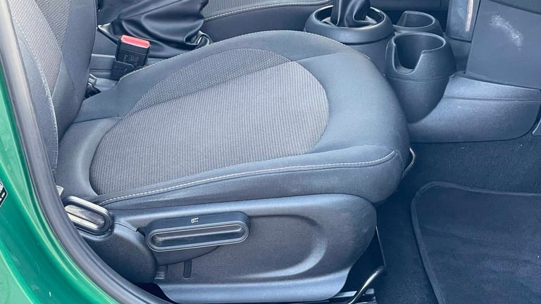 2020 MINI Hatch 1.5 One Classic II 5dr [Comfort/Nav Pack] HATCHBACK PETROL Manual