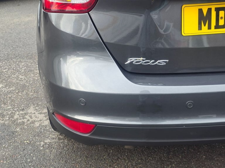 2016 Ford Focus 1.0 EcoBoost 125 Titanium 5dr Auto HATCHBACK PETROL Automatic