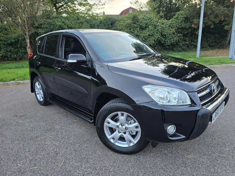 2010 Toyota RAV4 2.0 V-Matic XT-R SUV 5dr Petrol Multidrive S 4WD Euro 5 (158 ps) ESTATE Petrol A...