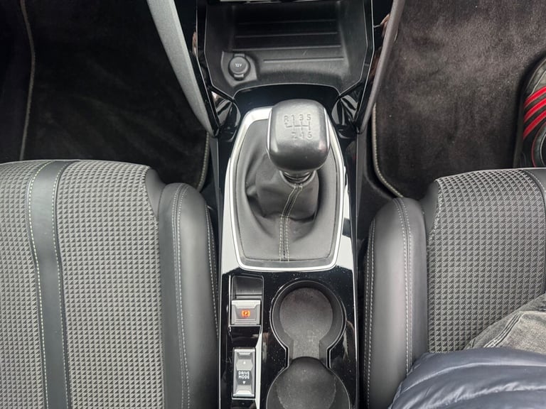 2021 Peugeot 2008 PURETECH S/S GT Hatchback Petrol Manual