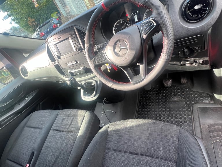 Mercedes-Benz, VITO, MPV, 2015, Manual, 1598 (cc), 5 doors