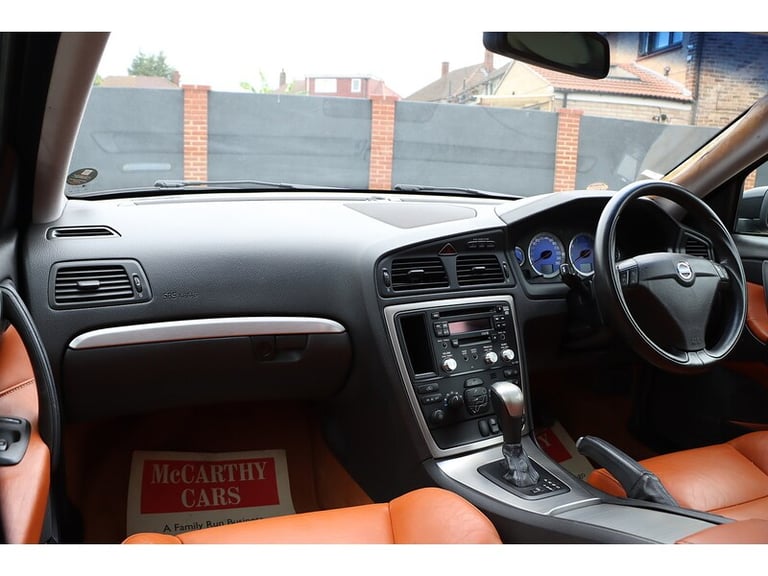 2025 Volvo V70 2.5T SE 5dr Geartronic [RTI NAV] Estate PETROL Automatic