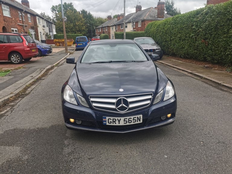 Mercedes-Benz, E CLASS, Coupe, 2011, Manual, 2143 (cc), 2 doors