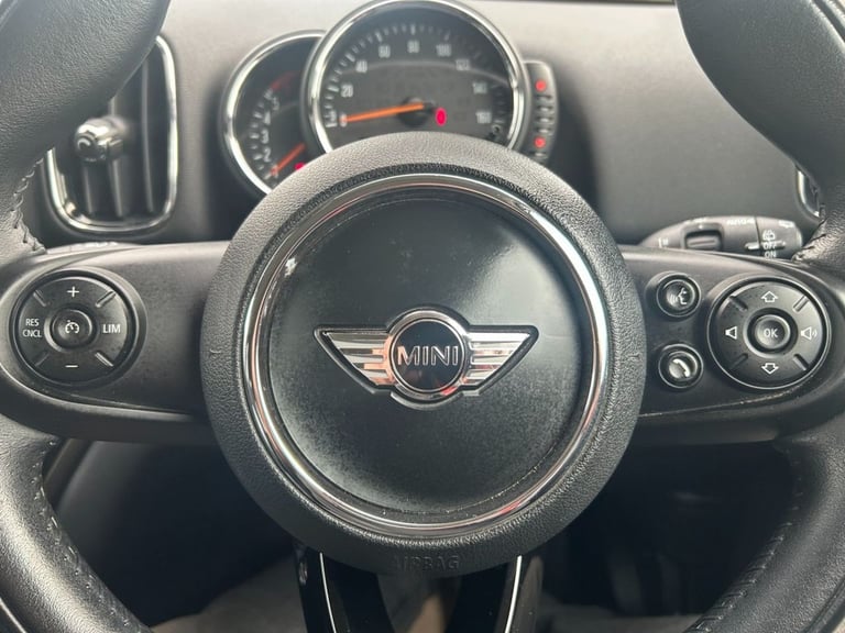 2017 MINI Countryman 2.0 Cooper D SUV 5dr Diesel Manual ALL4 Euro 6 (s/s) (150 ps) HATCHBACK Dies...