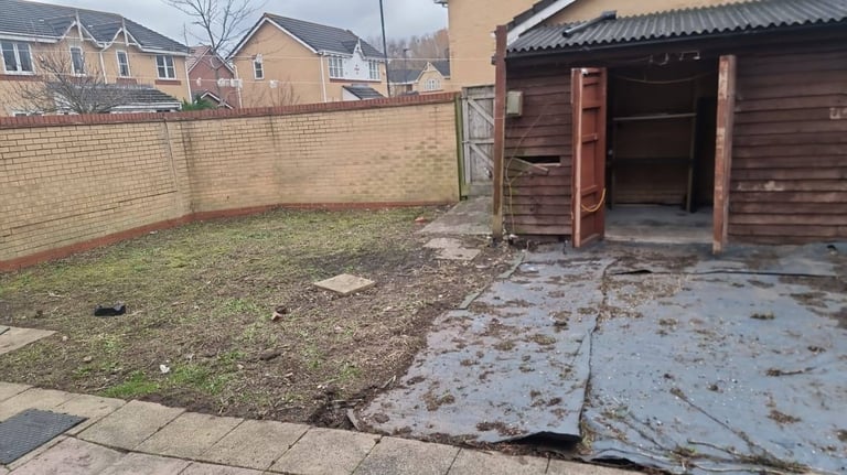 4 bedrooms house available to rent in Thamesmead, SE28