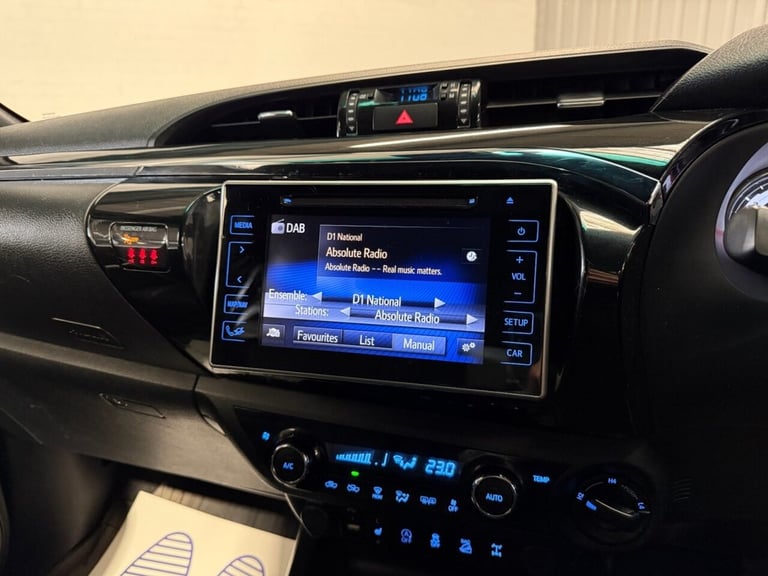 2018 68 TOYOTA HI-LUX 2.4 D-4D INVINCIBLE X PICKUP DOUBLE CAB 4DR DIESEL AUTO 4W
