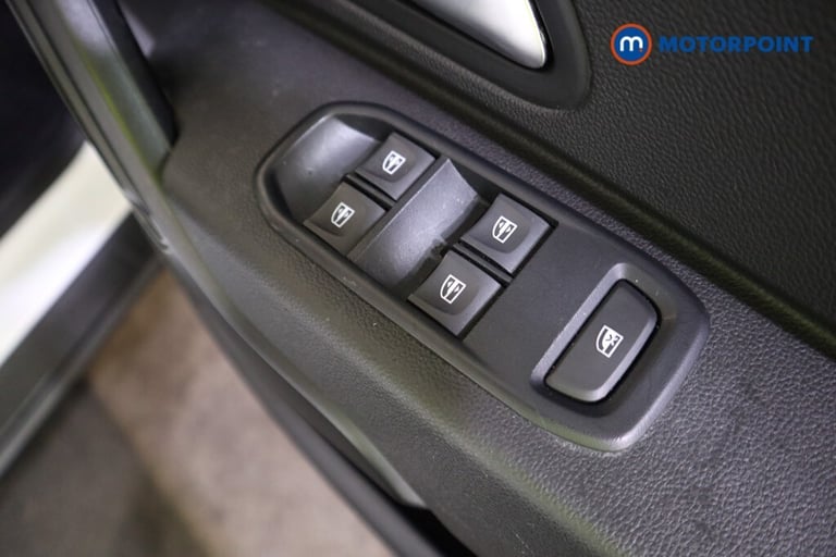 2020 Dacia Duster 1.0 TCe 100 Comfort 5dr SUV Petrol Manual