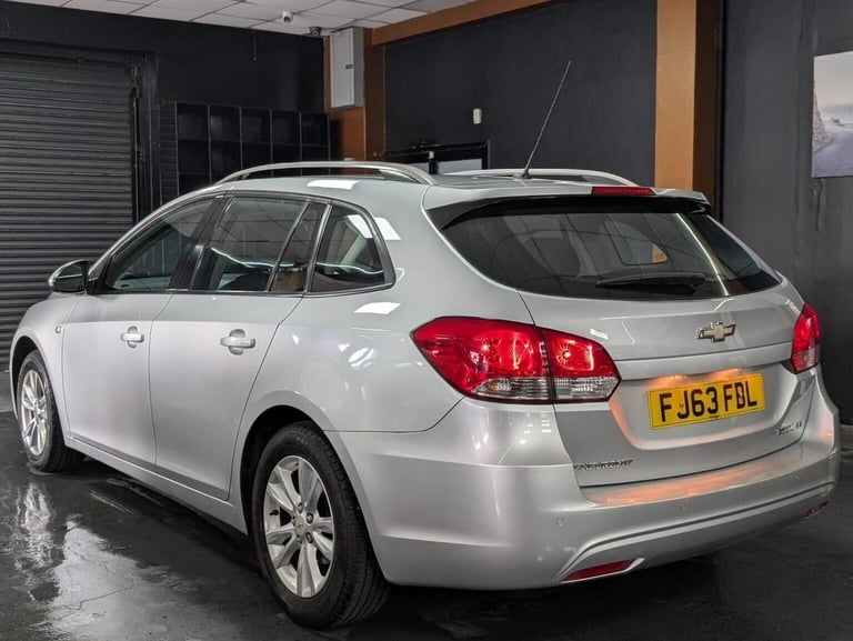 2013 Chevrolet Cruze 1.8 LT Estate 5dr Petrol Auto Euro 5 (141 ps) ESTATE Petrol Automatic