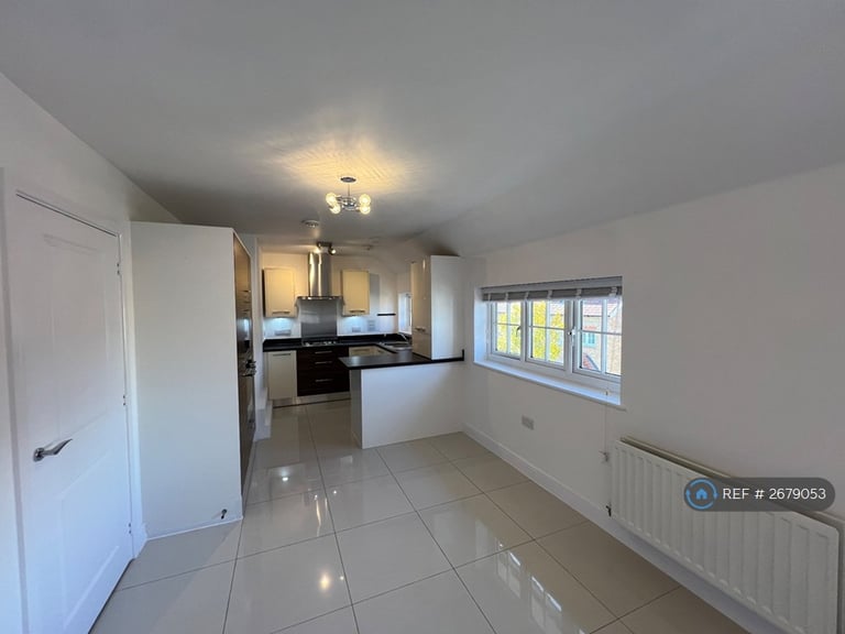 2 bedroom flat in Albion Drive, Aylesford, ME20 (2 bed) (#2679053)