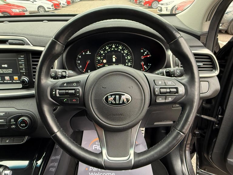 2017 KIA SORENTO 2.2 CRDi KX-3 ULEZ Diesel Automatic 5 Door 7 Seats