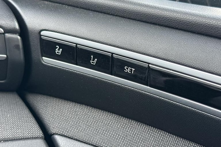 2022 Hyundai TUCSON 1.6 TGDi Hybrid 230 Ultimate 5dr 2WD Auto Automatic Estate Hybrid Automatic