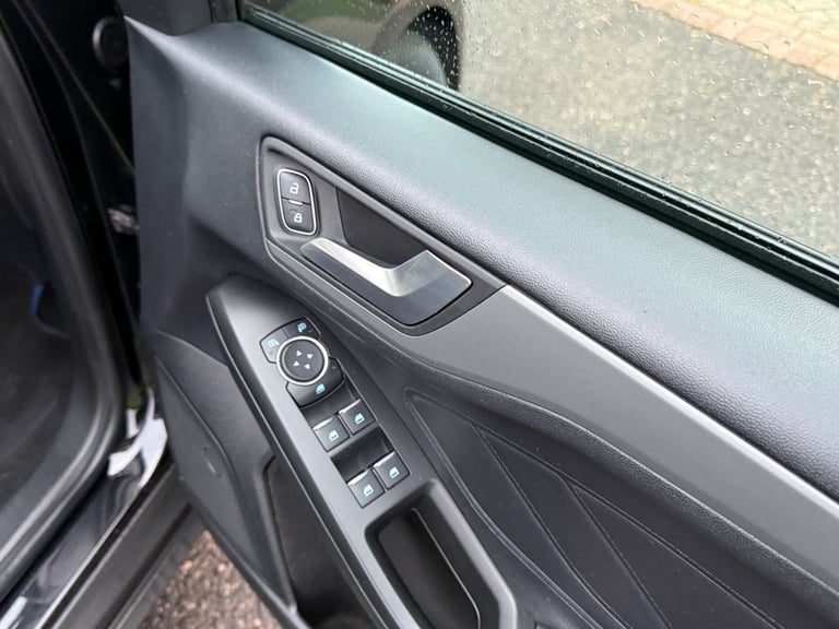 2019 Ford Focus 1.0 EcoBoost 100 Style 5dr HATCHBACK PETROL Manual