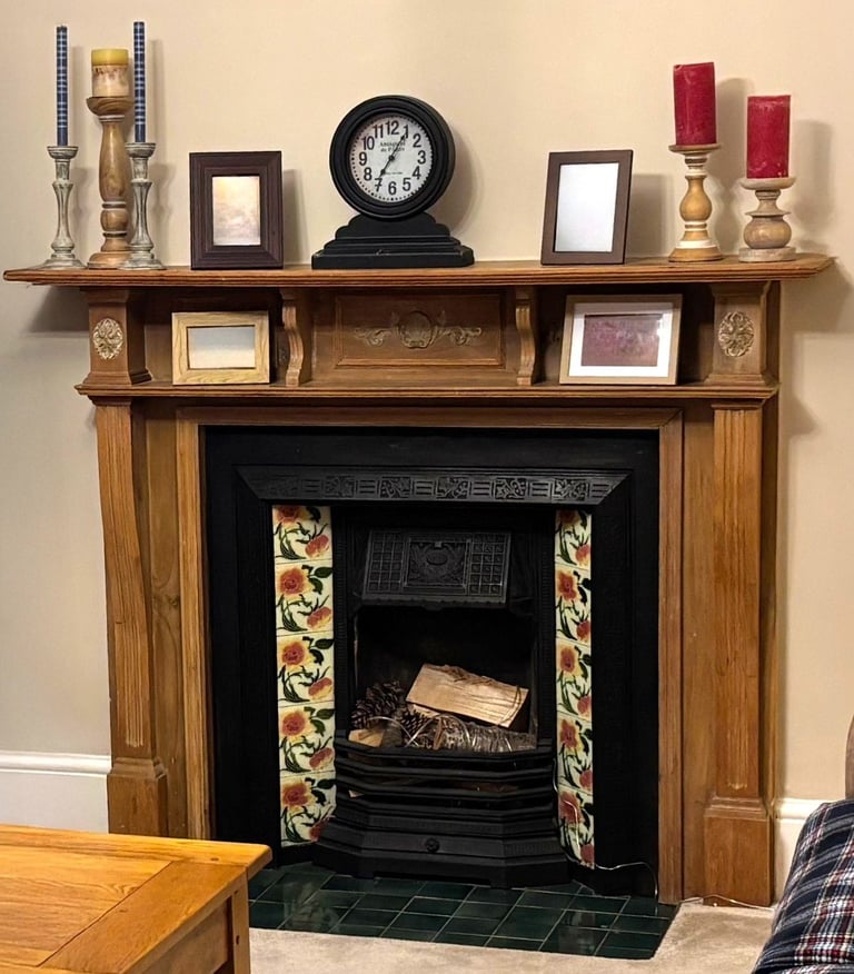 image for Antique Cast Iron Victorian / Edwardian Tiled Fireplace Insert with Wooden Mantle