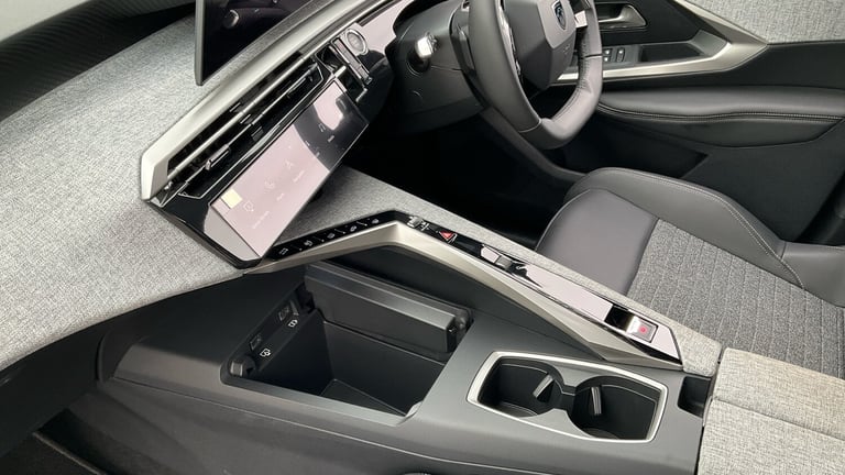 2025 Peugeot 3008 1.2 Hybrid 136 Allure 5dr e-DSC6 Petrol Estate Estate Petrol Automatic