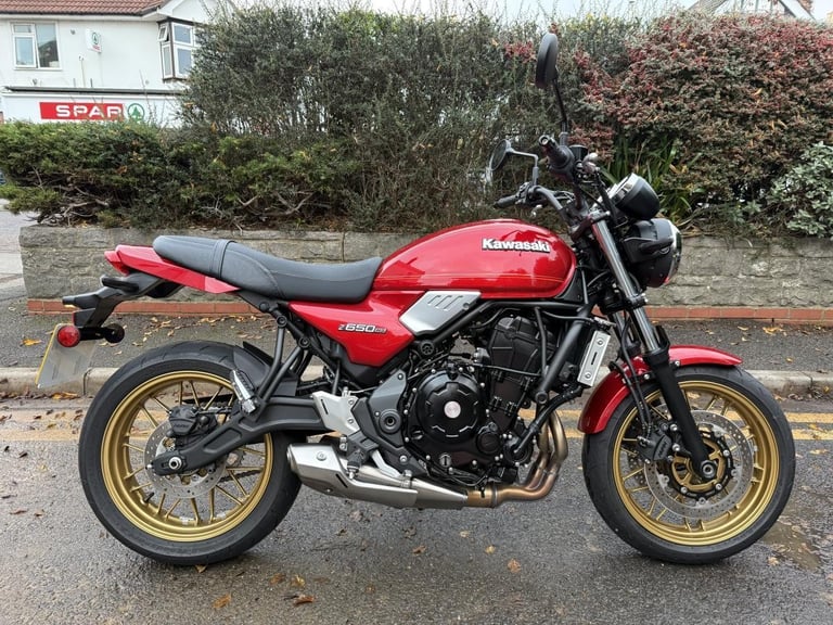 KAWSAKI Z650 RS 2025