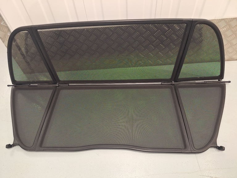 BMW 3 Convertible (E46) front windscreen