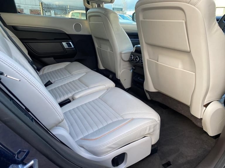 2017 Land Rover Discovery 2.0 SD4 HSE LUXURY 5d 237 BHP Estate Diesel Automatic