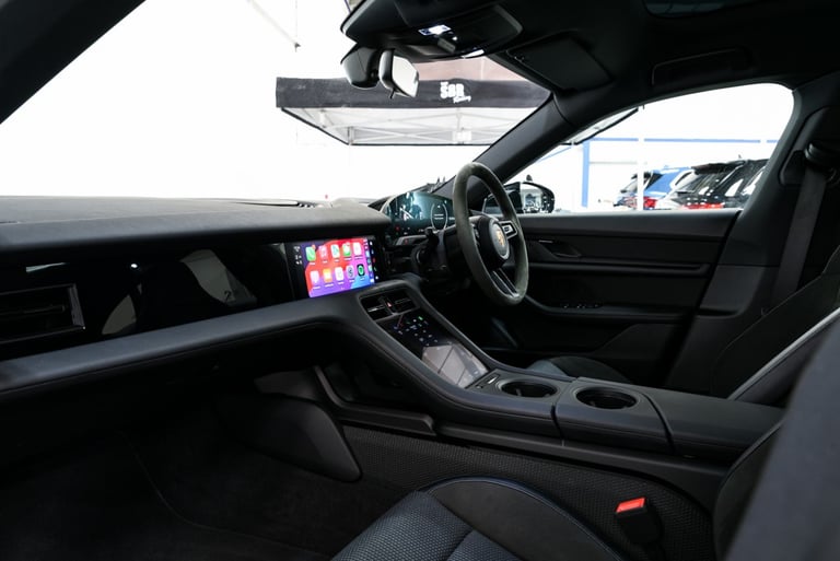 2022 Porsche Taycan Performance Plus 93.4kWh 4S Cross Turismo 5dr Electric Auto 4WD (11kW Charg E...