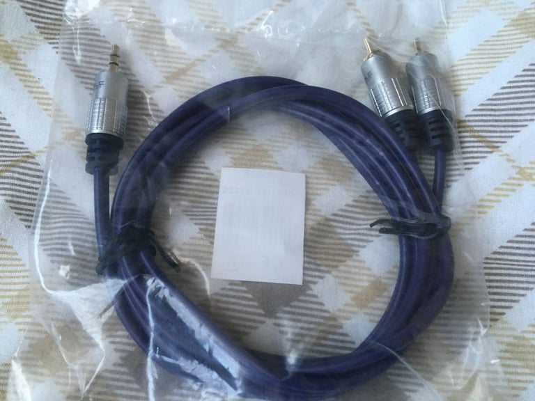 Pure HQ OFC 3.5mm Stereo Jack to 2 RCA Phono Plugs Cable Gold 1.5m