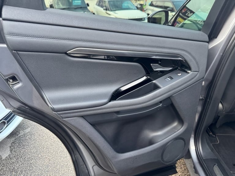 2020 Land Rover Range Rover Evoque 2.0 D180 R-Dynamic SE 5dr Auto ESTATE DIESEL Automatic