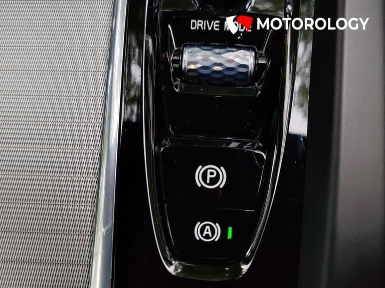 2020 Volvo XC60 2.0 B4 MHEV R-Design SUV 5dr Diesel Hybrid Auto AWD Euro 6 (s/s) (197 ps) SUV Hyb...