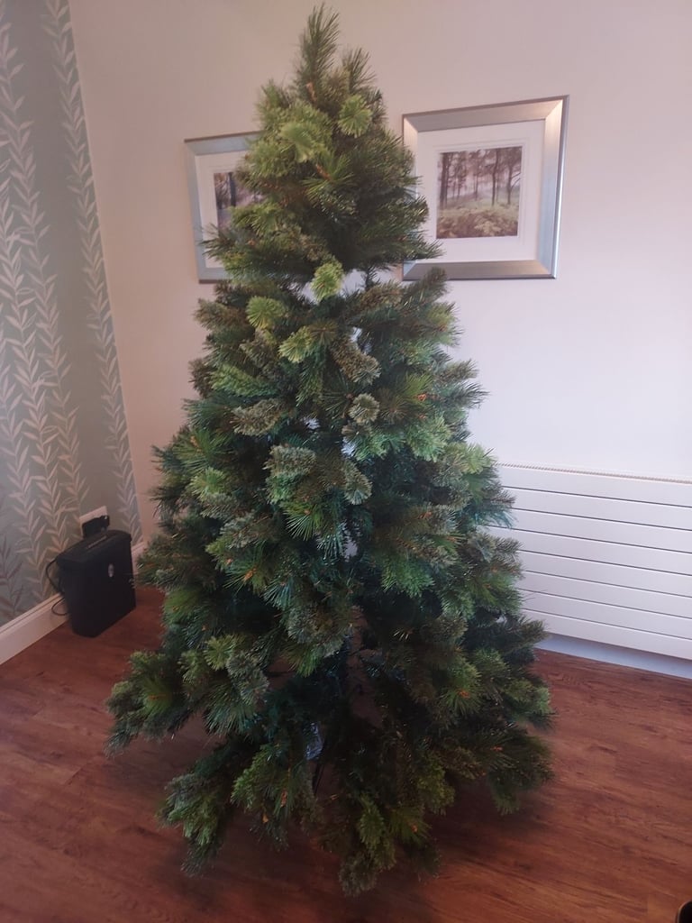 Artfical Christmas tree for sale 