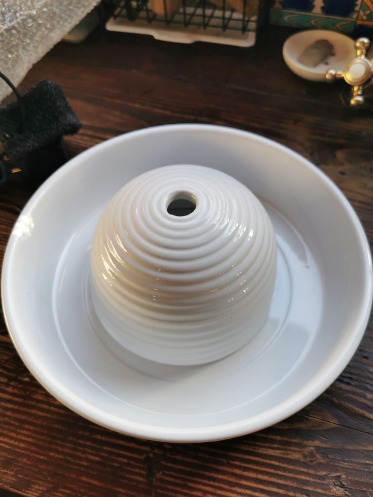 Trixie ceramic cat water fountain with pump 