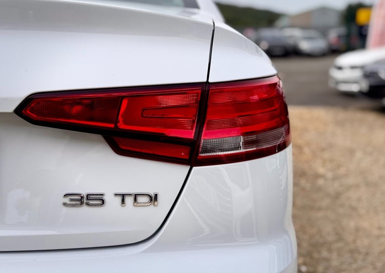 2019 Audi A4 35 TDI Sport 4dr S Tronic SALOON Diesel Automatic