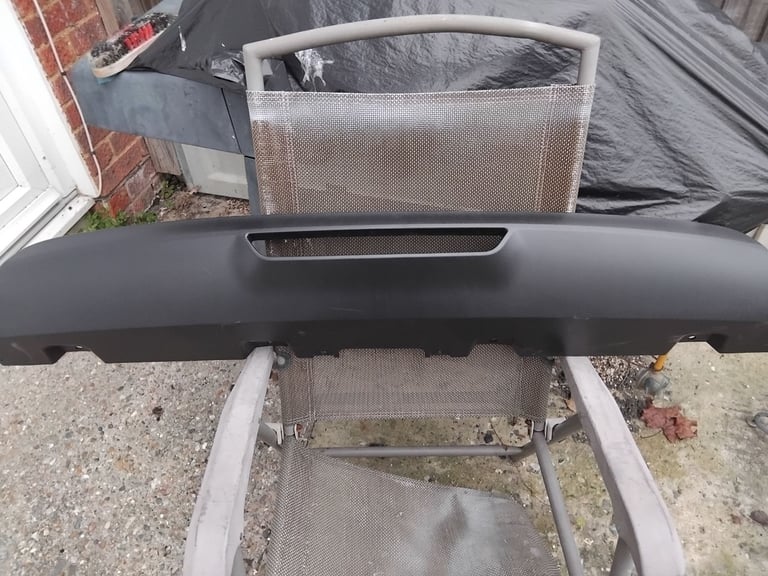2023 fiat 500 E rear diffuser 