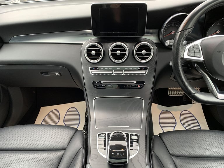 2016 Mercedes-Benz GLC 2.1 GLC220d AMG Line (Premium) SUV 5dr Diesel G-Tronic 4MATIC Euro 6 (s/s)...