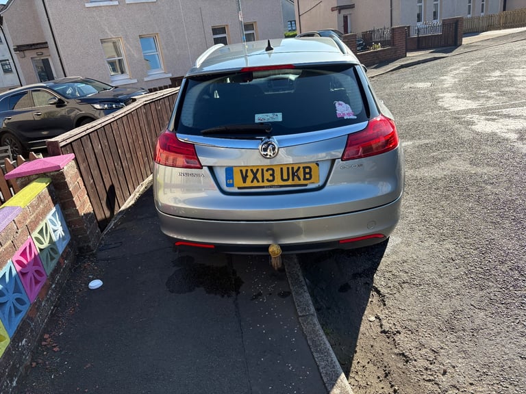 Cheap Vauxhall, INSIGNIA, Estate, 2013, Manual, 1956 (cc),5 doors for sale in Carluke, Lanarkshire