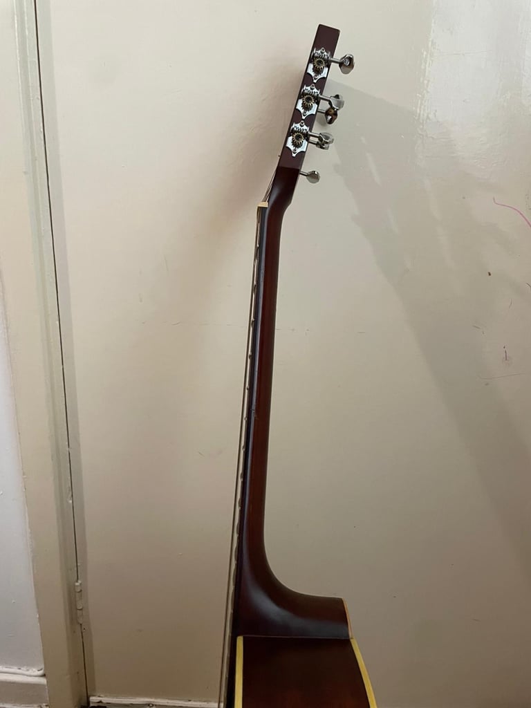 Guitar  Vintage acoustic guitar excellent condition £90 