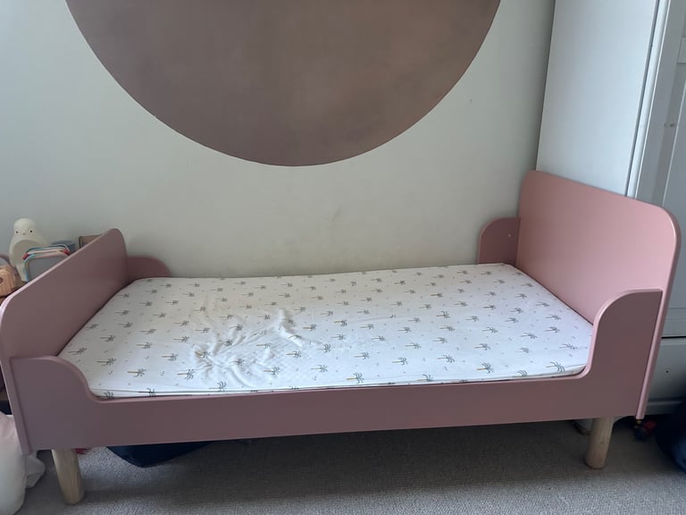 Habitat Pink Toddler Bed