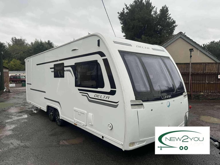 2016 Lunar Delta RI 4 Berth TRASNVERSE BED Caravan - STOCK NO E193