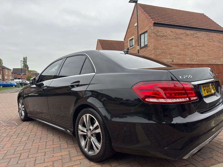 MERCEDES BENZ E250CDI AMG LINE 7G TRONIC