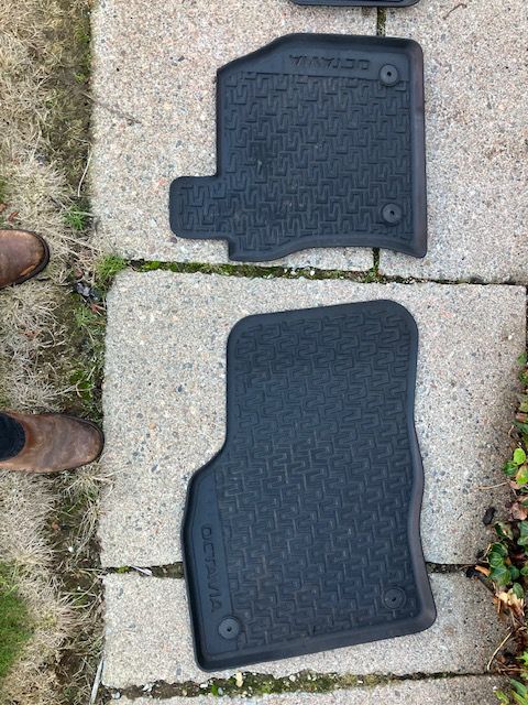Rubber mats for Skoda Octavia Estate