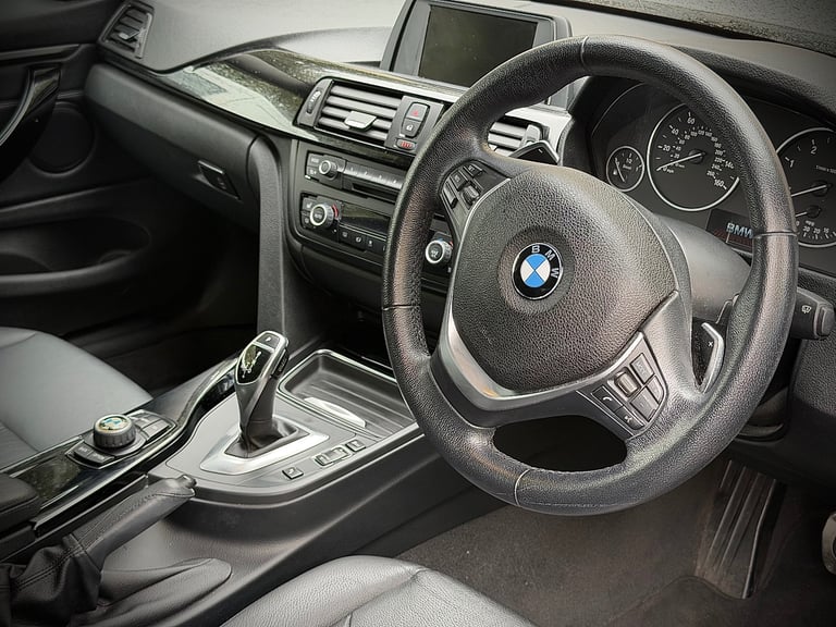 BMW, 4 SERIES, Coupe, 2014, Semi-Auto, 1995 (cc), 2 doors
