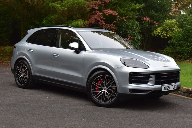 image for 2024 24 PORSCHE CAYENNE 4.0T V8 S SUV 5DR PETROL TIPTRONICS 4WD EURO 6 (S/S) (47