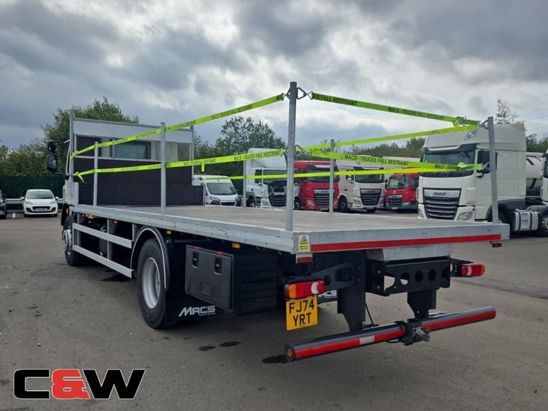 2025 (74)FA LF 230 4x2 Flatbed 18T Day Cab - 44,000Kms