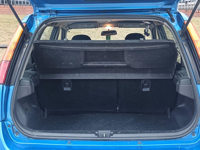 Suzuki Ignis 1.5 VVT 4Grip 5dr Petrol Manual - Image 17