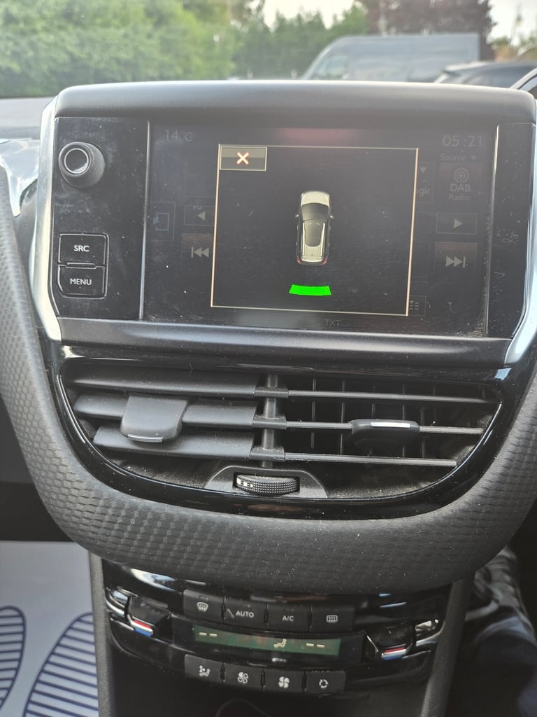 2016 Peugeot 2008 1.2 PureTech 110 Allure 5dr HATCHBACK Petrol Manual