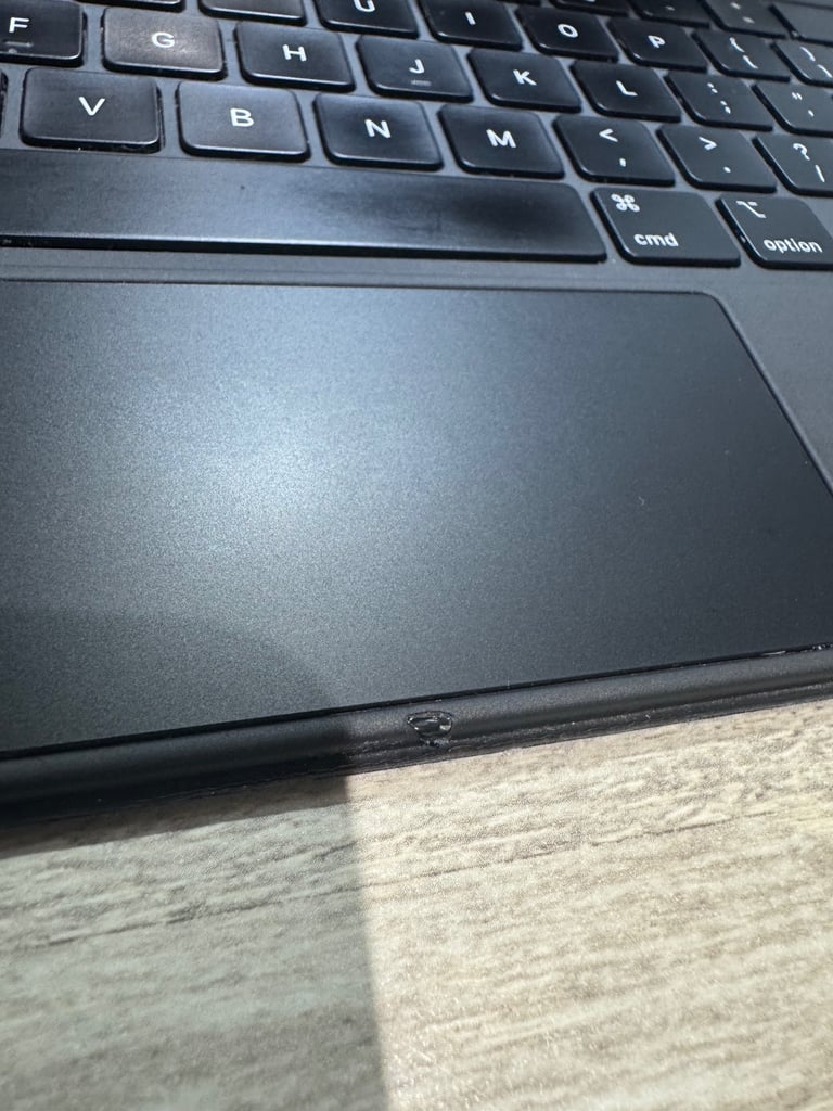 iPad Pro 12.9” 256gb (2021) 5G and WiFi + Magic Keyboard + Apple Pencil