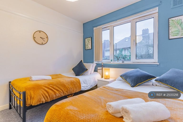 2 bedroom flat in Rawlins Street, Birmingham, B16 (2 bed) (#2500218)