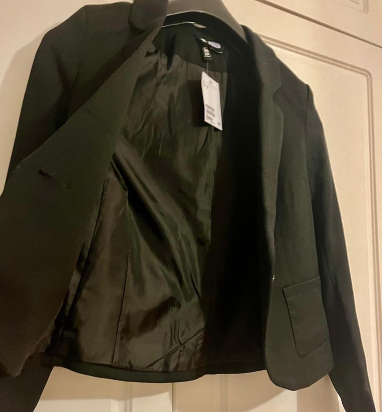 H&M Women’s Blazer - UK Size 8.