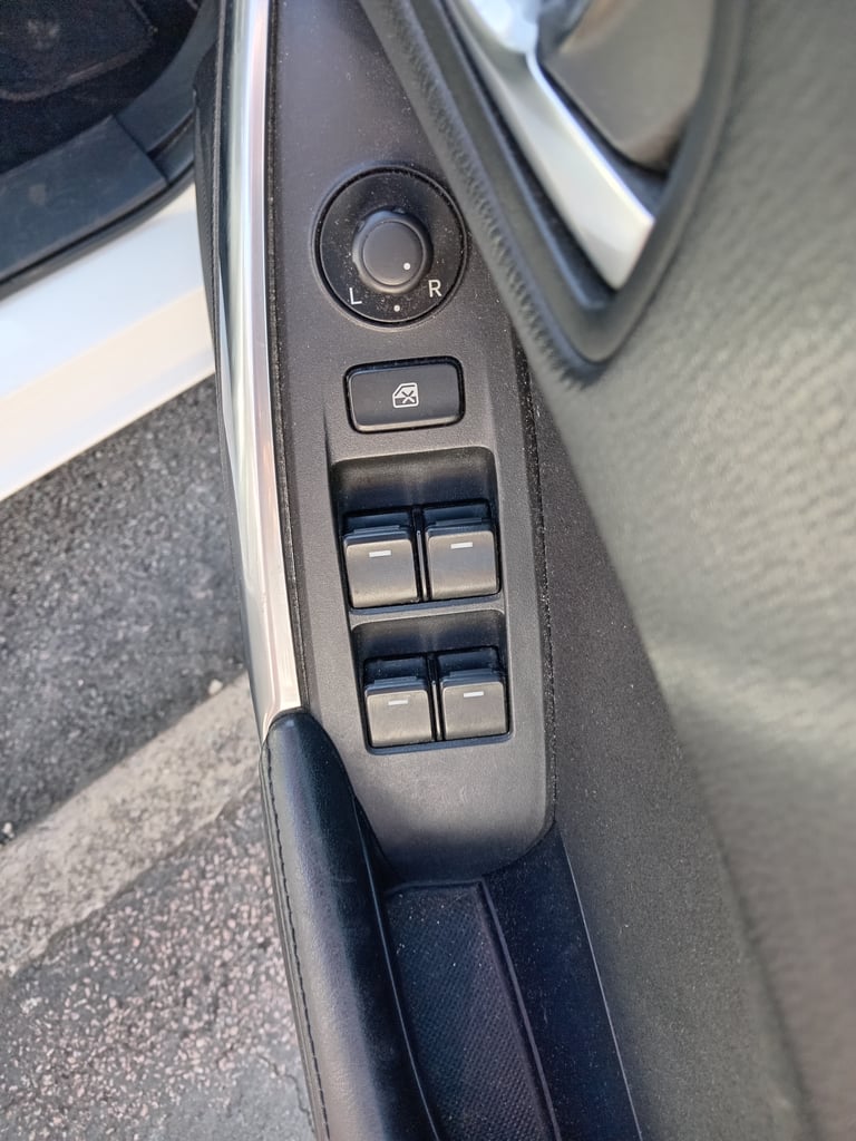 Mazda, 6, Saloon, 2013, Manual, 2191 (cc), 4 doors