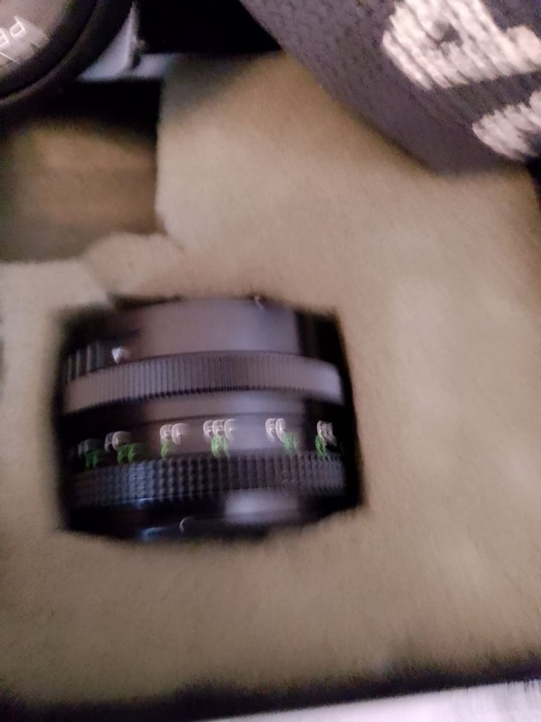 Camera Praktica 